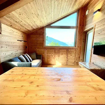 Semesterbostad Montview Aosta